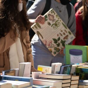 people looking at books